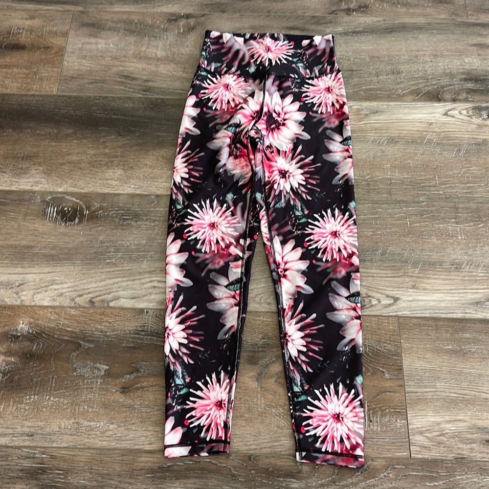 Kyodan Black Leggings with Pink Floral Print